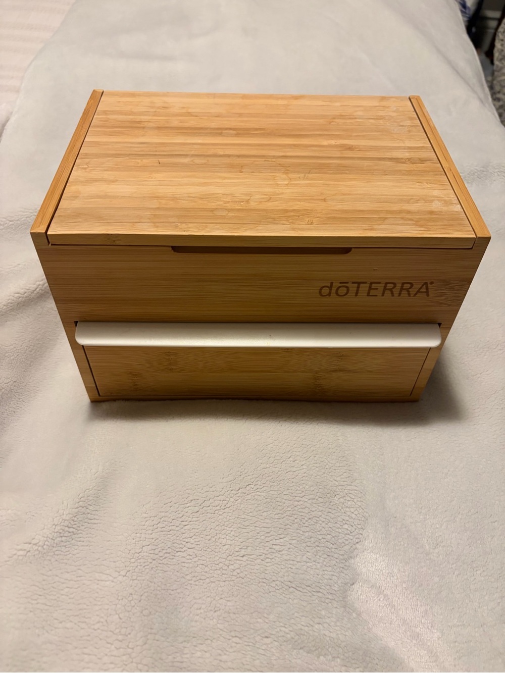 doTERRA Bamboo Essential Oil Storage Box with White Accent